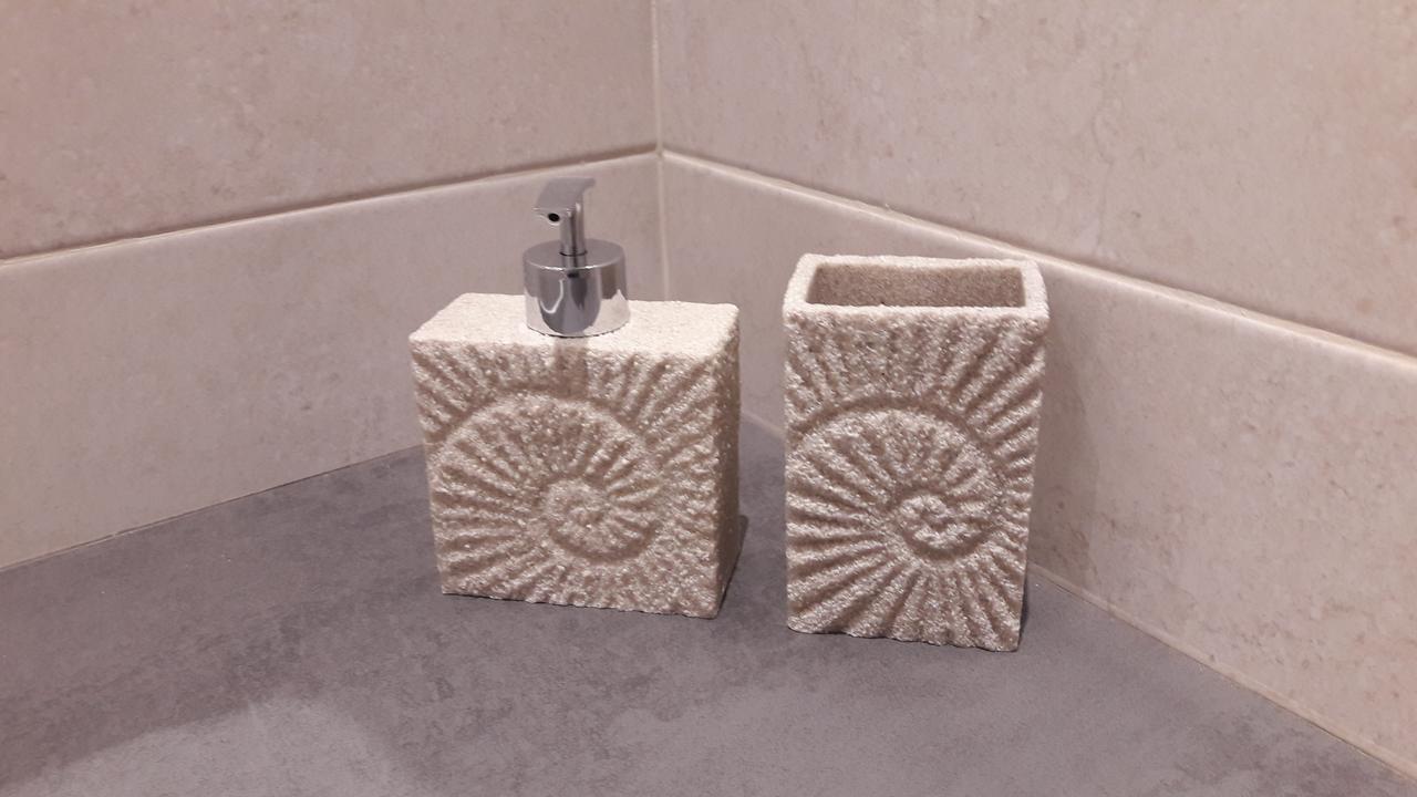 Casa Bella Deluxe Apartments 帕琉乔拉 外观 照片